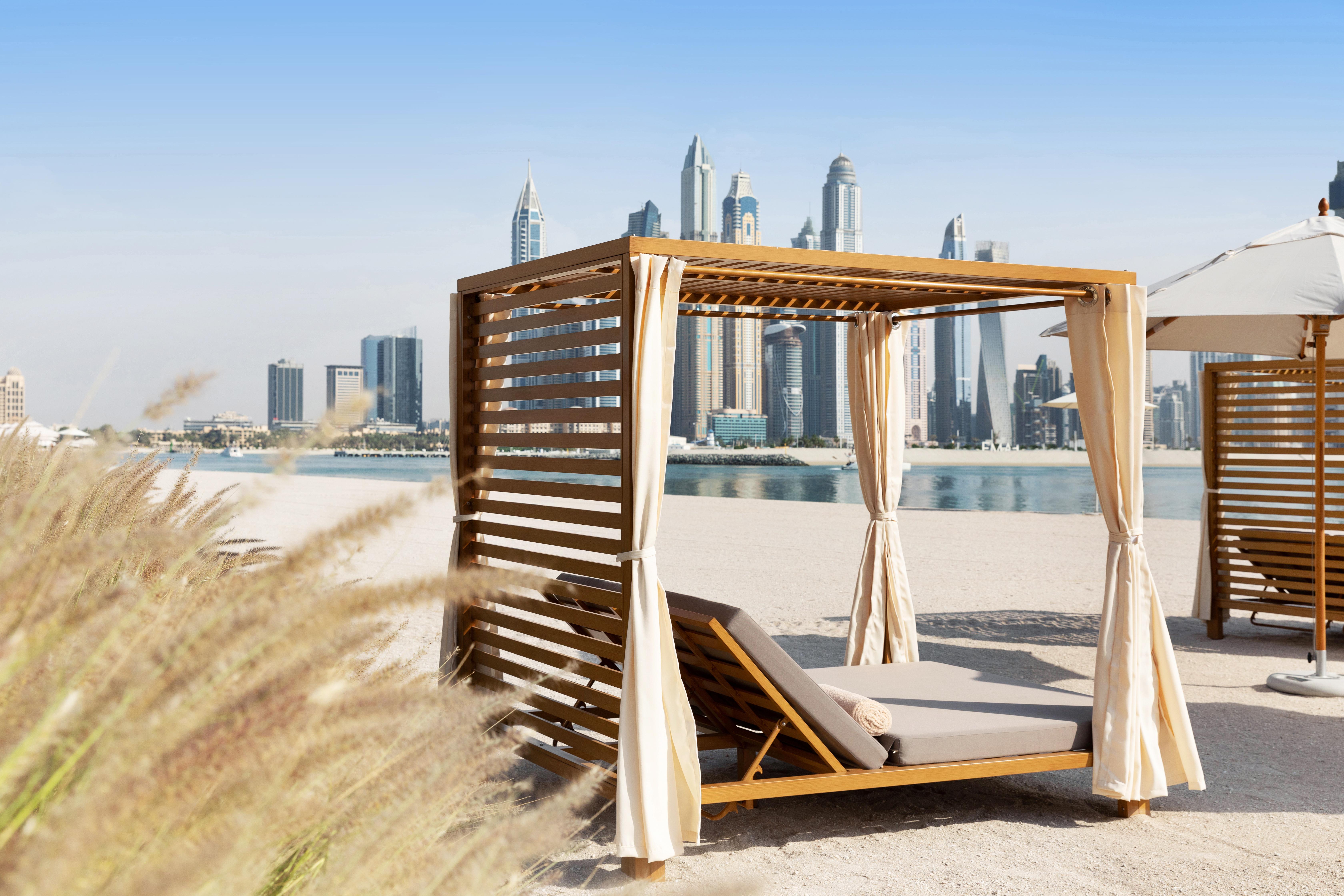 Adagio Premium The Palm Aparthotel Dubai Exterior photo